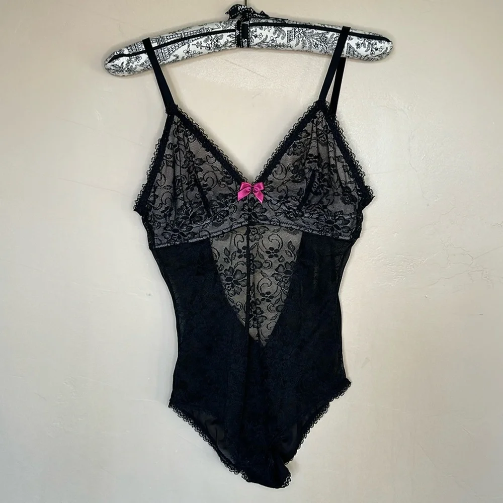 NEW Betsey Johnson Black Floral Lace Sheer Teddy Bodysuit Womens Sz M